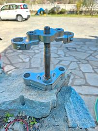 Piastre artigianali 6 gradi per Yamaha Virago