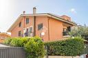 3-locali-a-roma