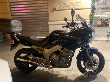 TDM twin 900 Yamaha