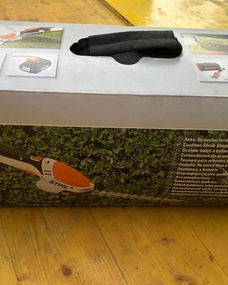 Tosasiepi Stihl HSA 25 + asta telescopica