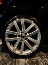 Cerchi in lega 18 golf 6 gtd