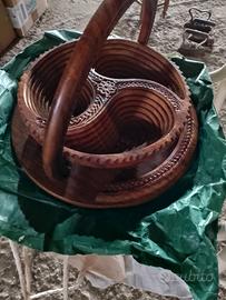 cestino pieghevole di legno che diventa sottopento