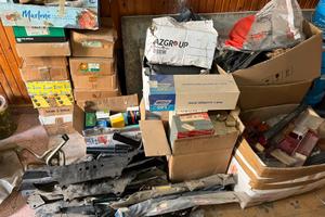 STOCK RICAMBI AUTO D’EPOCA