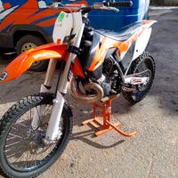 KTM sx 250 divorzio/separazione forse