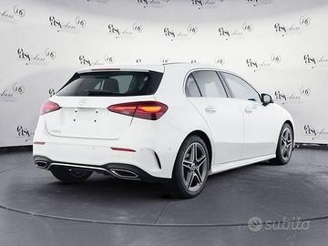 Mercedes-Benz Classe A A 180 d AMG Line Premi...