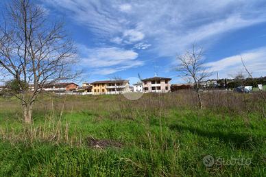 TER. RESIDENZIALE A CASTIGLIONE DELLE STIVIERE