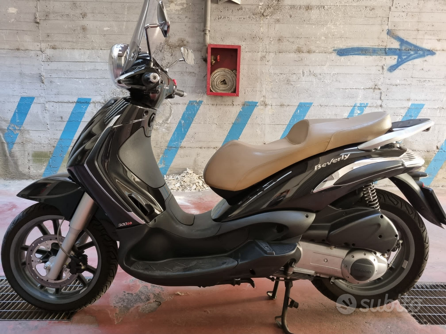 Piaggio Beverly 250 - Unico proprietario - Moto e Scooter In