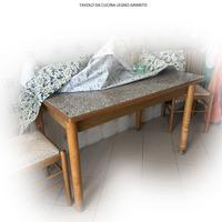 Tavolo da cucina e sedie