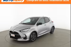 TOYOTA Yaris 1.5 Hybrid 5 porte Lounge