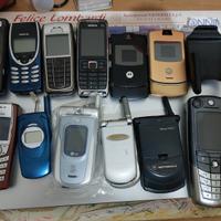 cellulari vintage ed accessori