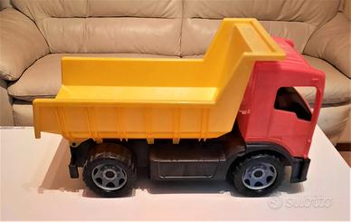 gioco camion con ribaltabile