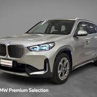 BMW iX1 edrive 20 X-Line