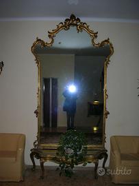 Grande specchiera con consolina