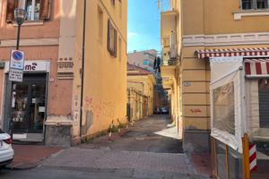 Magazzino zona Mercato Annonario