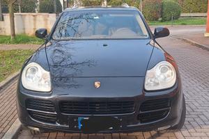PORSCHE Cayenne 4x4 Gpl