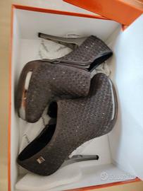 scarpe tipo tronchetto (stivaletto ) 