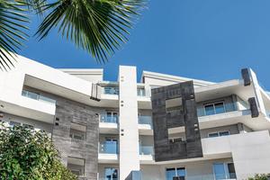 Ufficio indipendente arredato, zona Teverola