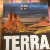 Cube book terra