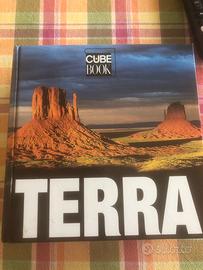 Cube book terra