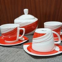 Servizio di tazzine caffè