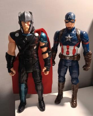 Personaggi Avengers Thor e Captain America parlant
