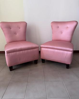 Poltroncine vintage da camera rosa