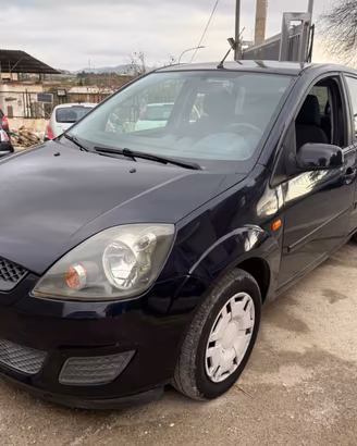 Ford Fiesta 1.2 16V 5p. Ghia UNICAPROP. DA VETRINA