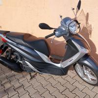 Piaggio Medley 125