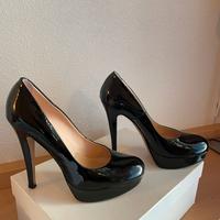 Decolletè nero lucido n. 38