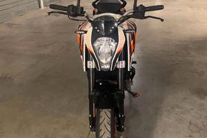 Ktm duke 390