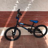 Bmx blu e nera