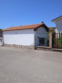 Villa di 25 m² con 1 locale a Anzio