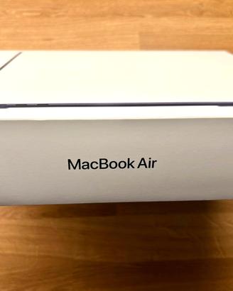 MacBook Air M4 13” 16GB 256GB NUOVO SIGILLATO 