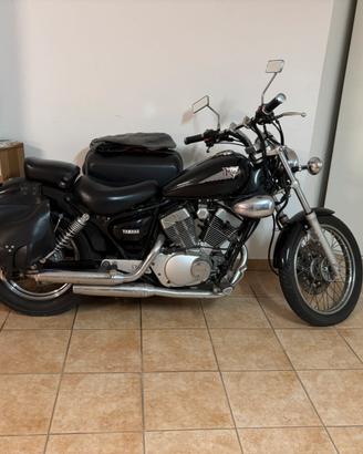 YAMAHA CUSTOM  XV 250 VIRAGO BICILINDRICA