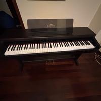Il Yamaha Clavinova CLP-123  - pianoforte digita