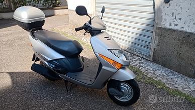 Honda Lead 100