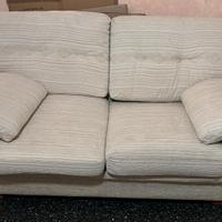 divano letto 2 posti usato poco ( entro 23.02)