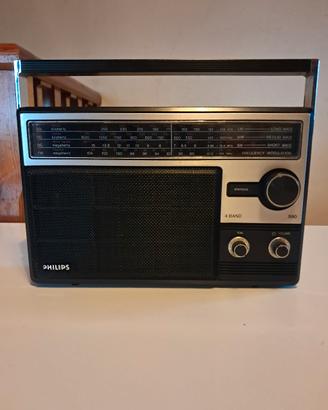 radio portatile Philips  590
