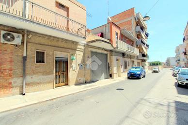 CASA INDIPENDENTE A LUCERA