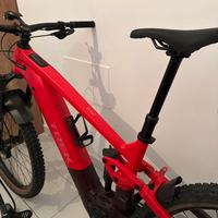 Trek rail + 5 gen 5 red L - NUOVA