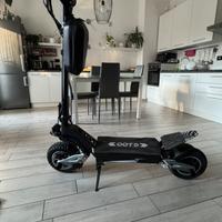 Monopattino OOTD T10