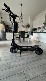 Monopattino OOTD T10