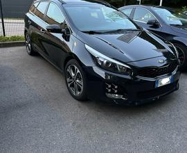 Kia Ceed GT line-2 anni di garanzia