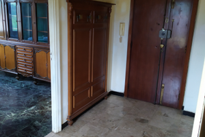 Locale in centro Ovada