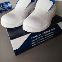 scarpe antinfortunistiche numero 40