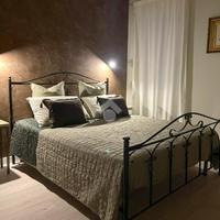 3 LOCALI A VENEZIA