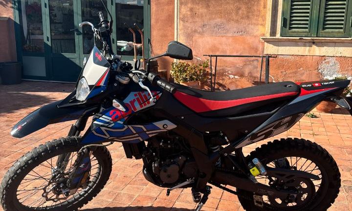Aprilia RS 125 perfetta per strada e fuoristrada