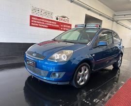 Ford Fiesta 1.2 Ghia neopatentati 124.000km