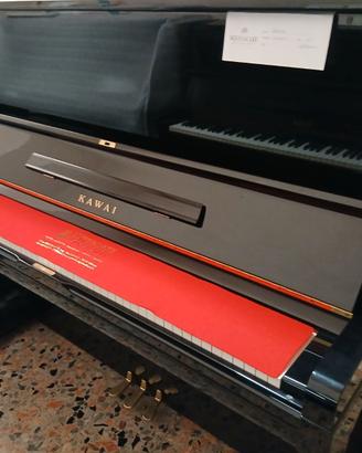 Piano KAWAI  131