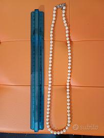 Collana di perle vere.